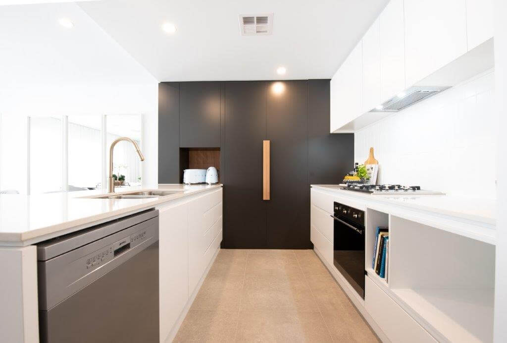 Sphere-Lot-1001-Hero-31